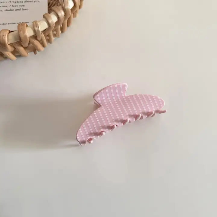 Beau Hair Clip